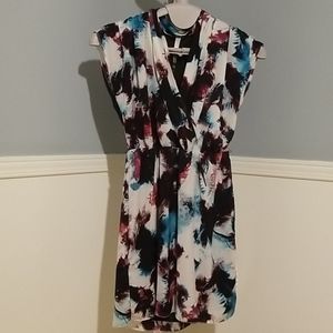 Kenzie Bold & Beautiful Dress